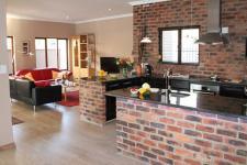Kitchen - 13 square meters of property in Willow Acres Estate