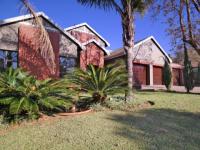 Front View of property in Silver Lakes Golf Estate