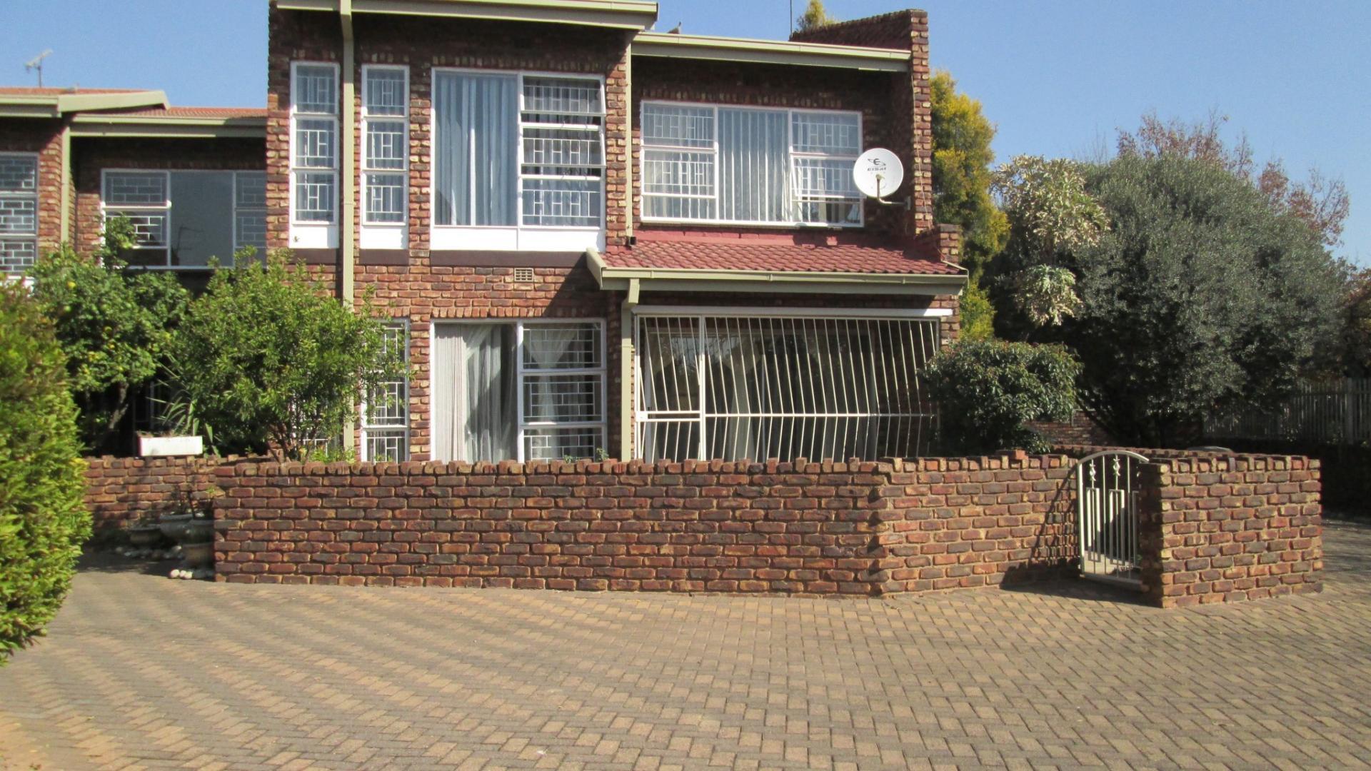 Front View of property in Vanderbijlpark