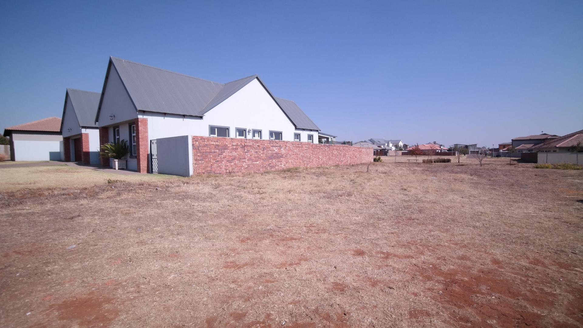 Front View of property in The Meadows Estate