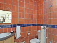 Bathroom 3+ - 11 square meters of property in Silver Lakes Golf Estate