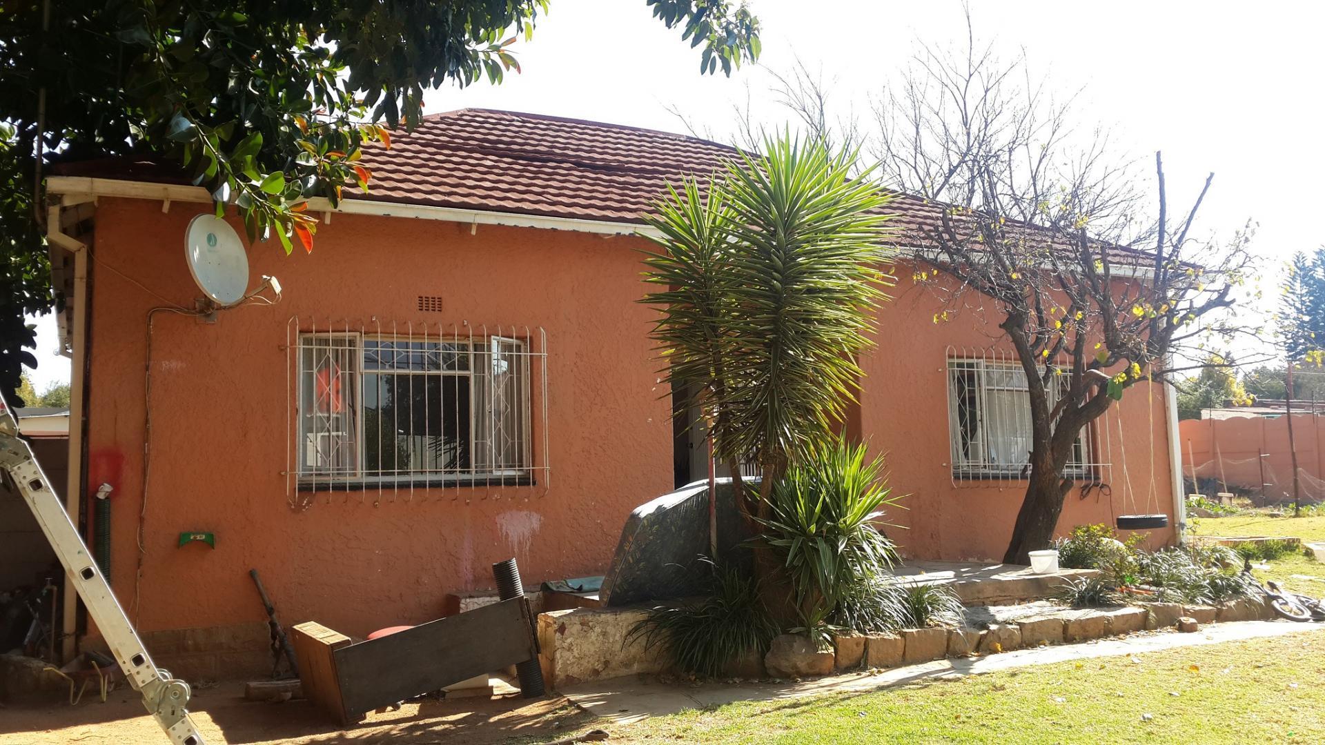 Front View of property in Sydenham - JHB