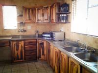 Kitchen - 25 square meters of property in Elspark