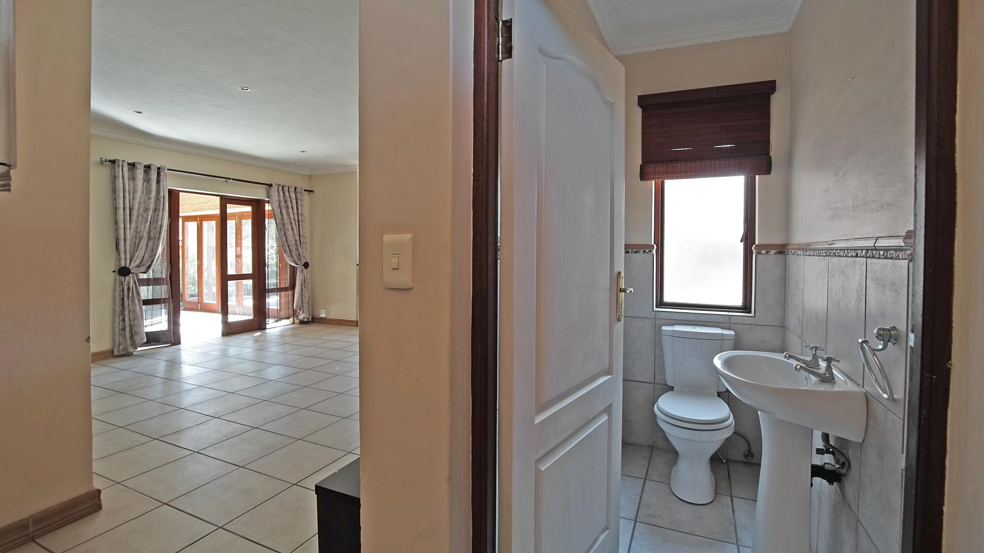 Spaces - 24 square meters of property in The Wilds Estate