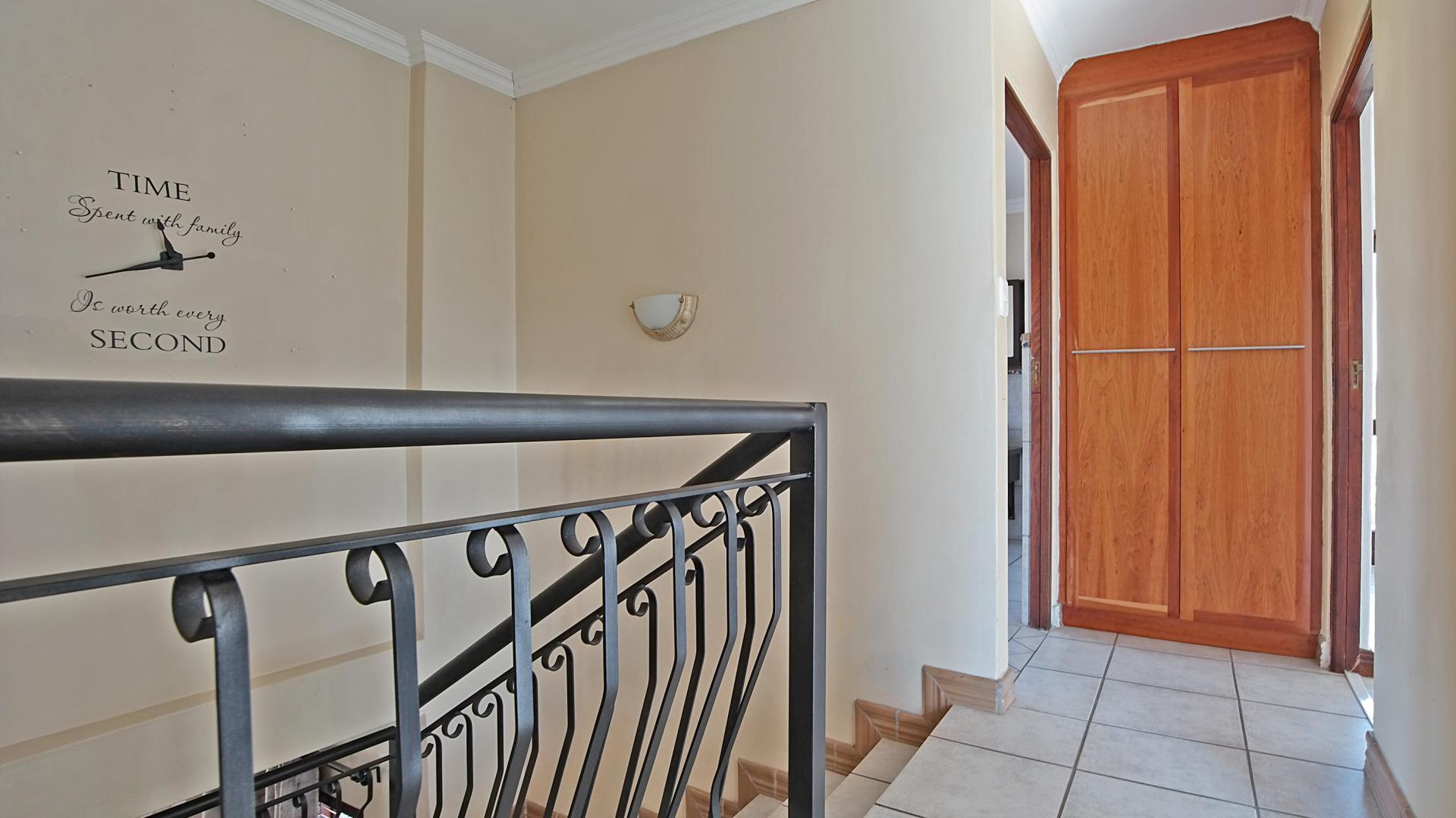 Spaces - 24 square meters of property in The Wilds Estate