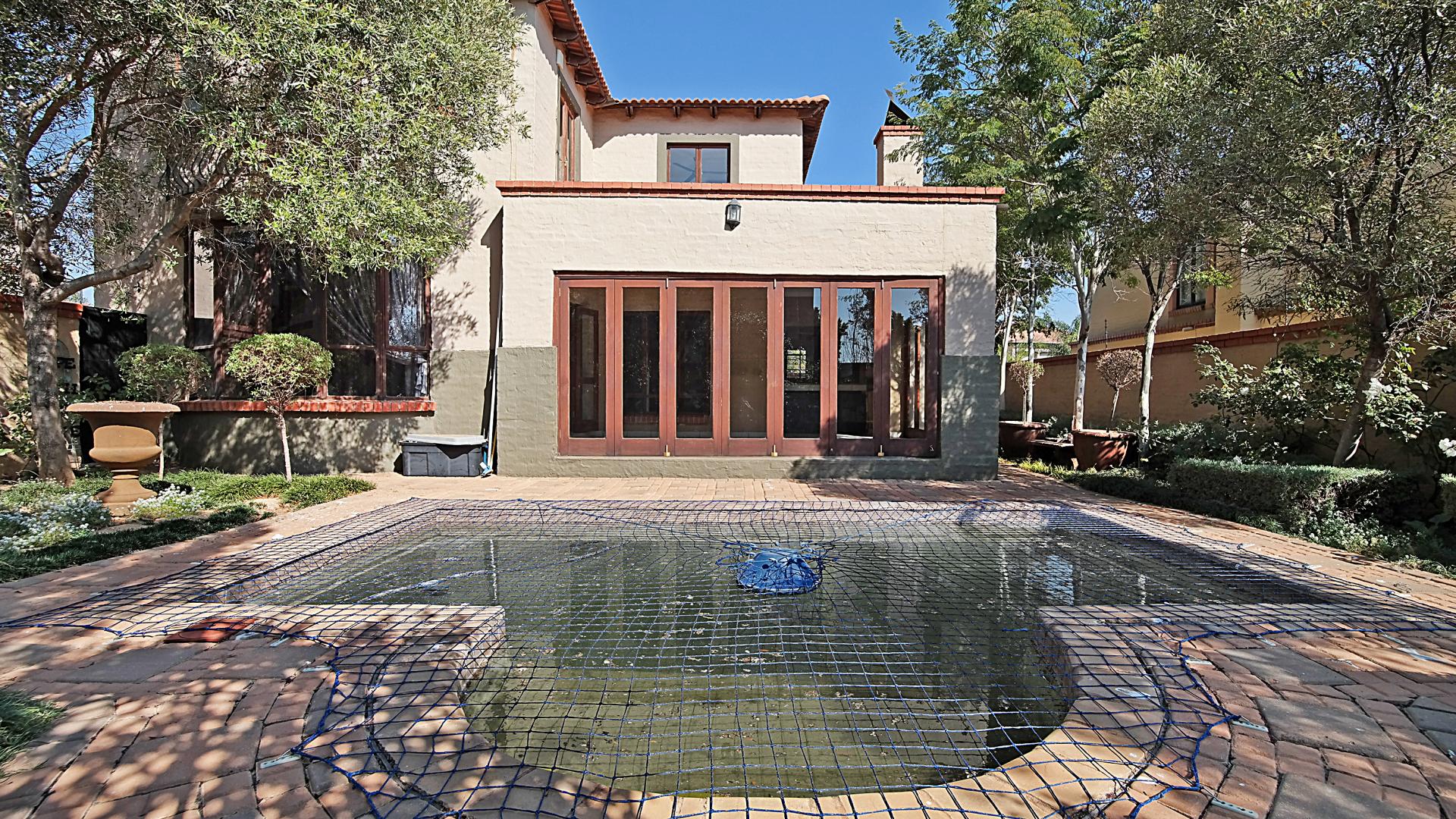 Garden of property in The Wilds Estate