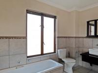 Bathroom 1 - 9 square meters of property in The Wilds Estate