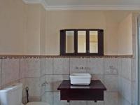 Bathroom 1 - 9 square meters of property in The Wilds Estate