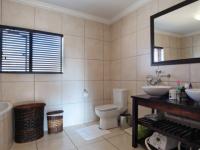 Main Bathroom - 10 square meters of property in Boardwalk Meander Estate