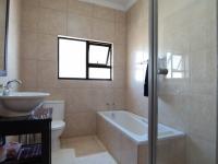 Bathroom 2 - 6 square meters of property in Boardwalk Meander Estate