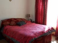 Main Bedroom - 11 square meters of property in Cullinan