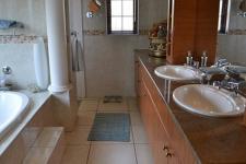 Main Bathroom - 11 square meters of property in The Wilds Estate