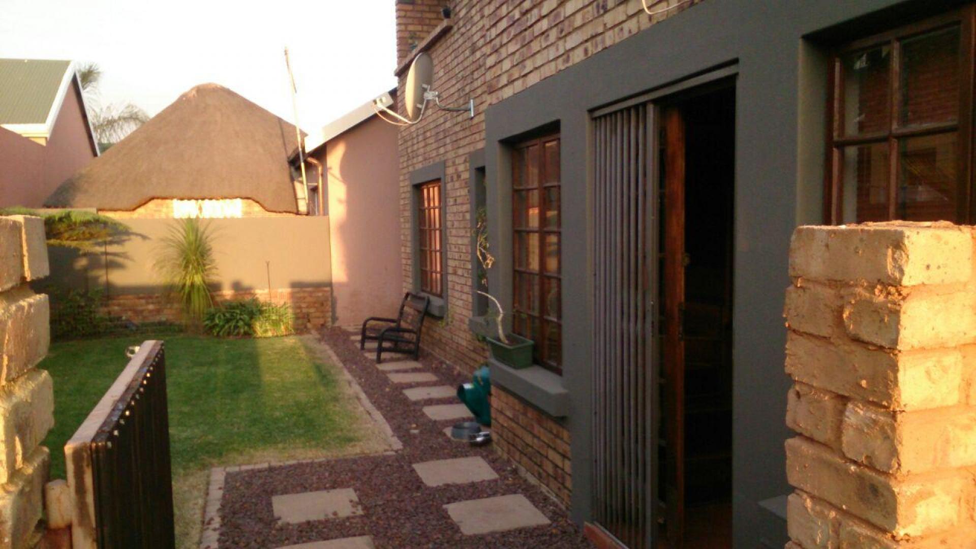 Front View of property in Reyno Ridge