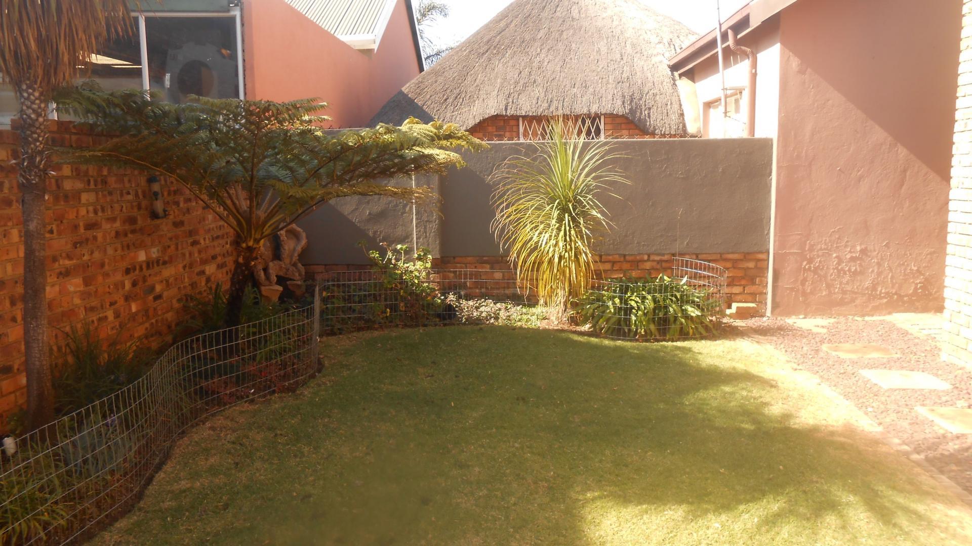 Backyard of property in Reyno Ridge