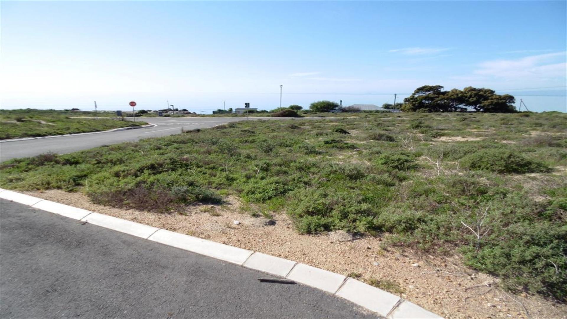 Front View of property in St Helena Bay