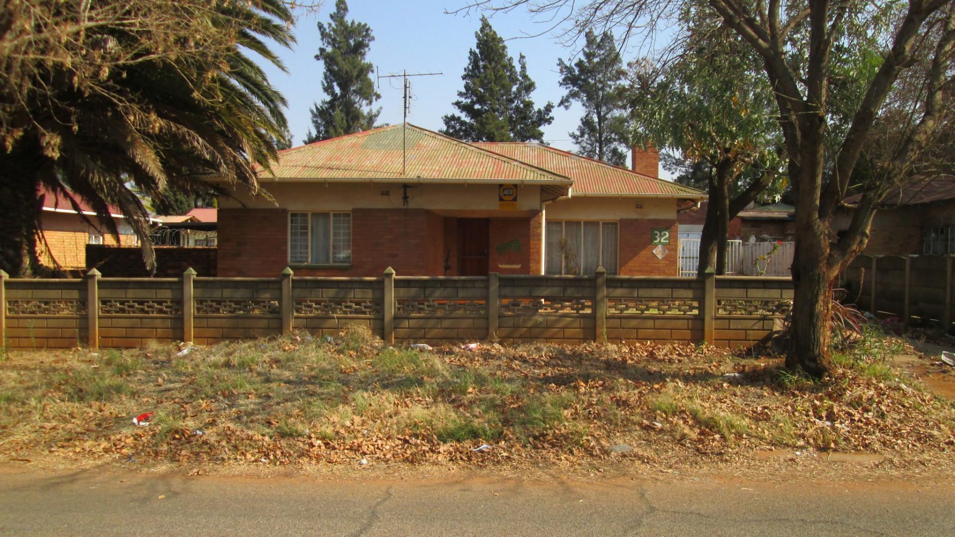 Front View of property in Vanderbijlpark