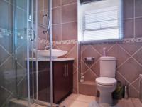 Bathroom 1 - 5 square meters of property in The Meadows Estate
