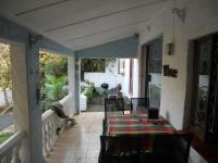 Patio - 17 square meters of property in Ballitoville