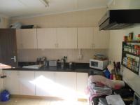 Kitchen - 13 square meters of property in Ballitoville