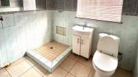 Bathroom 2 of property in Lenasia South