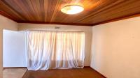 Bed Room 3 of property in Lenasia South