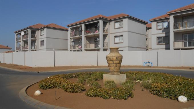 2 Bedroom Sectional Title for Sale For Sale in Boksburg - Home Sell - MR131848