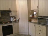 Kitchen - 18 square meters of property in Fochville