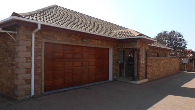 3 Bedroom House for Sale For Sale in Bronkhorstspruit - Home Sell - MR131865