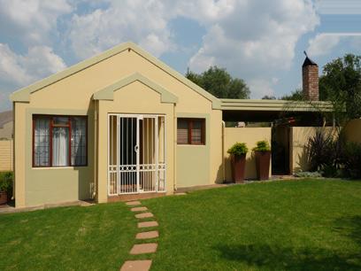 3 Bedroom House for Sale For Sale in Zwartkop - Private Sale - MR13192