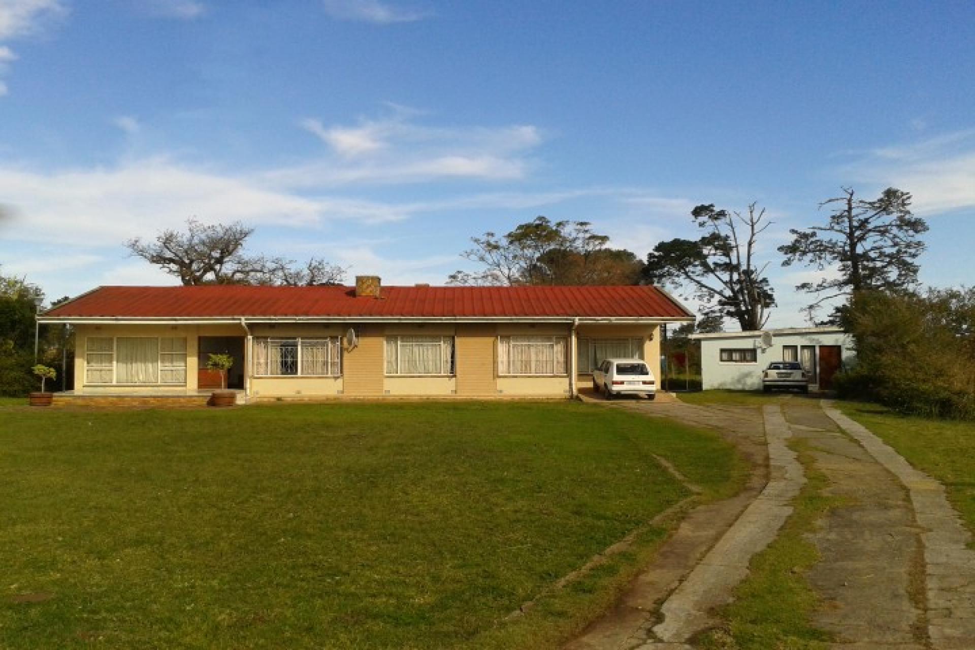 Front View of property in Pacaltsdorp