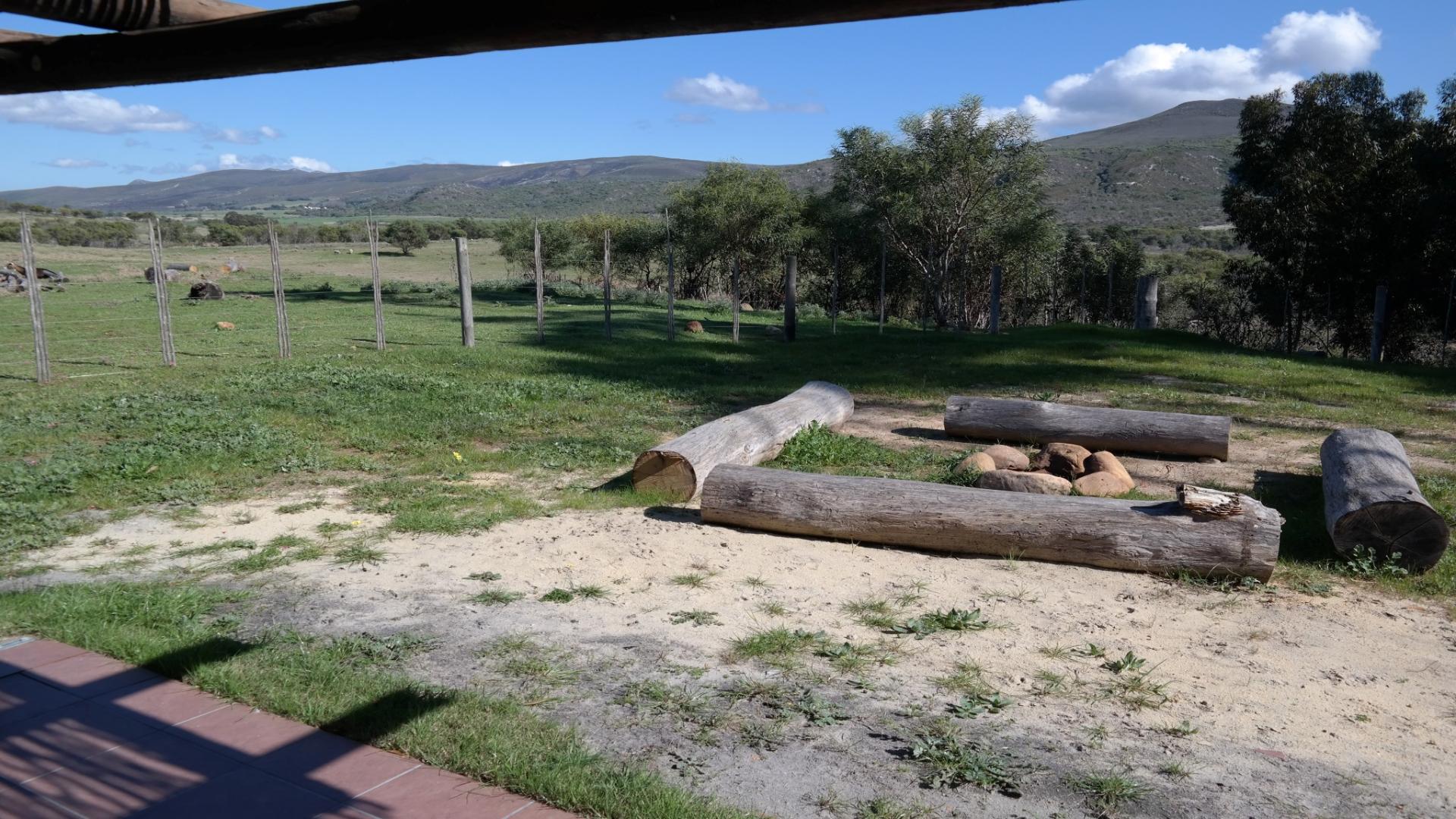 Backyard of property in Papiesvlei
