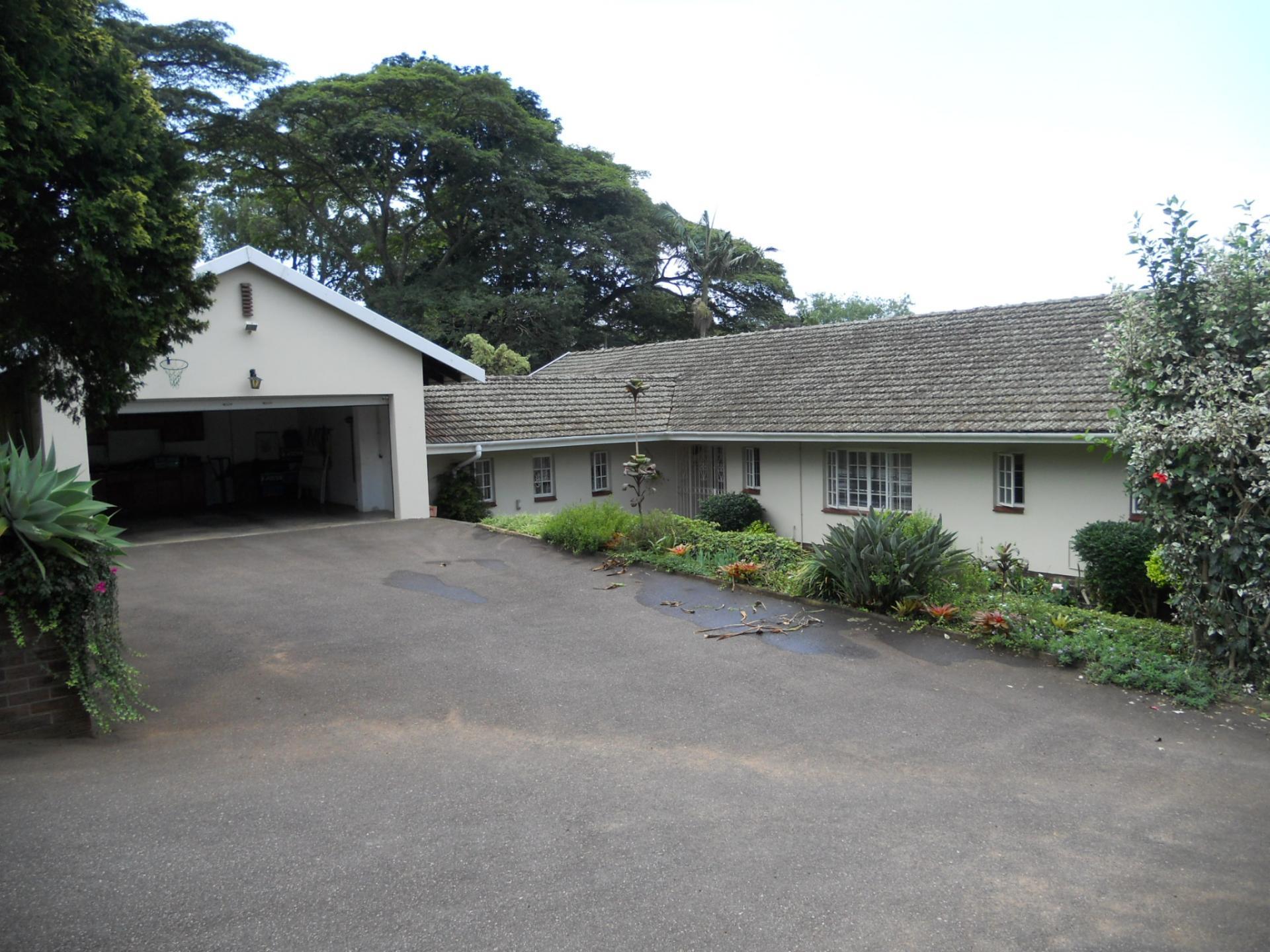 Front View of property in Kloof 