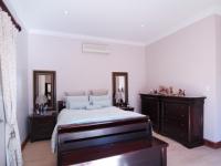 Main Bedroom - 32 square meters of property in Silver Lakes Golf Estate