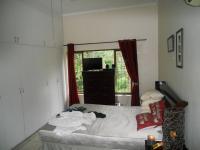Main Bedroom - 19 square meters of property in Marina Beach