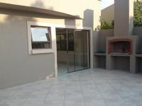Patio - 29 square meters of property in Willow Acres Estate