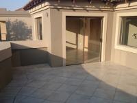Balcony - 56 square meters of property in Willow Acres Estate