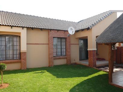 2 Bedroom Simplex for Sale For Sale in Equestria - Home Sell - MR13216