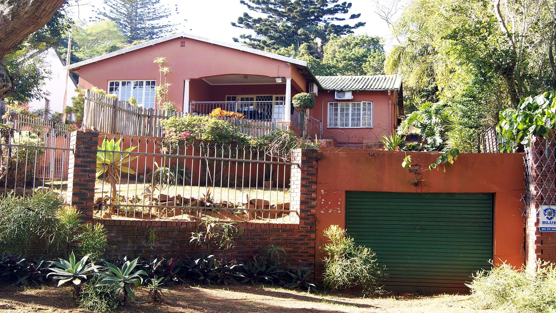 Front View of property in Westridge