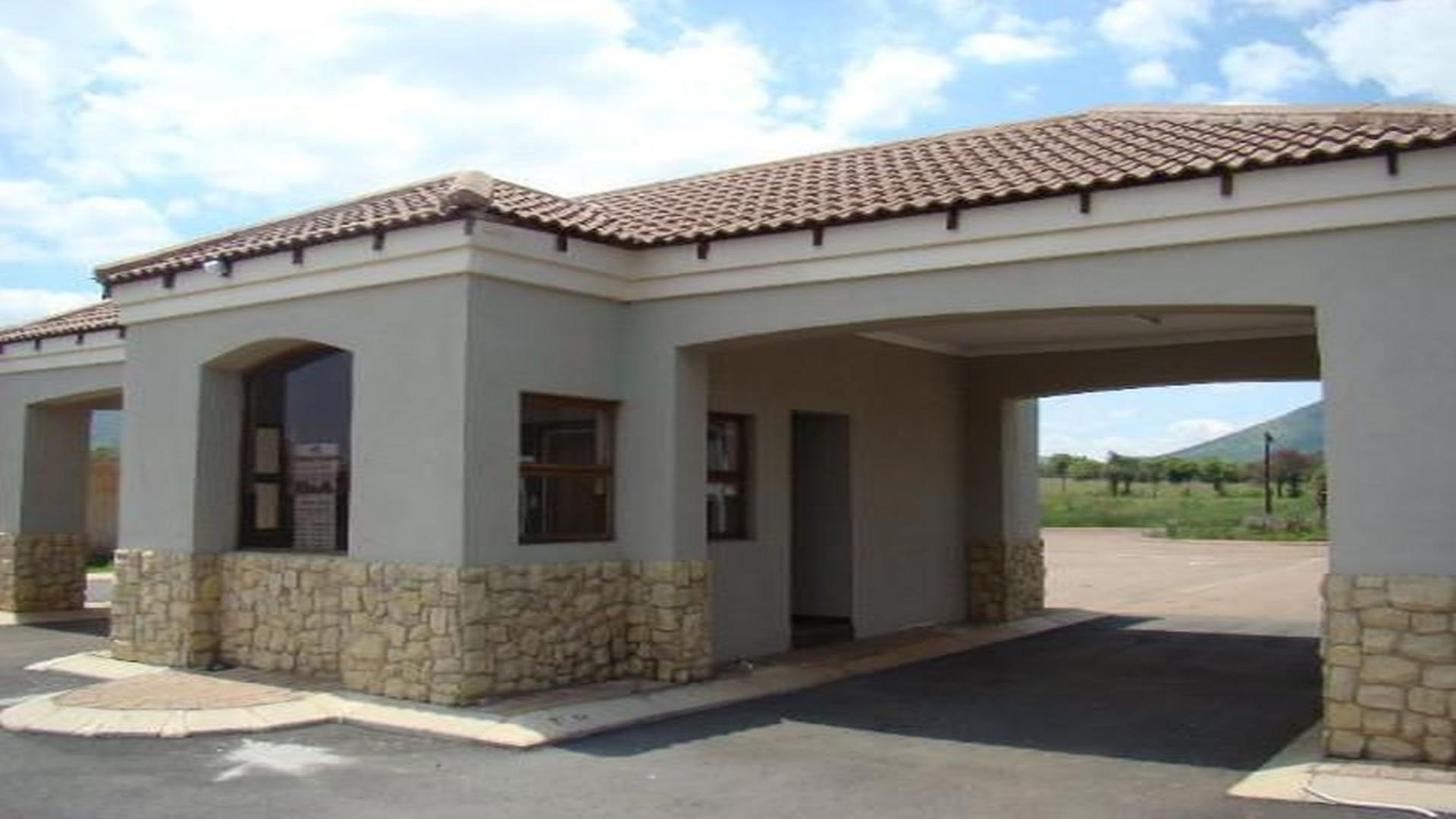 Front View of property in Hartbeespoort