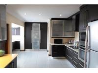 Kitchen - 11 square meters of property in Midrand