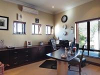 Bed Room 3 - 17 square meters of property in Woodhill Golf Estate