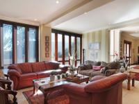 Lounges - 63 square meters of property in Woodhill Golf Estate