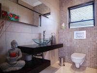 Guest Toilet - 5 square meters of property in Cormallen Hill Estate