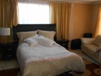 Main Bedroom - 33 square meters of property in Dalpark