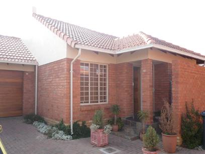 2 Bedroom House for Sale For Sale in Pretorius Park - Private Sale - MR13251