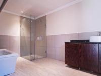 Bathroom 1 - 14 square meters of property in The Wilds Estate