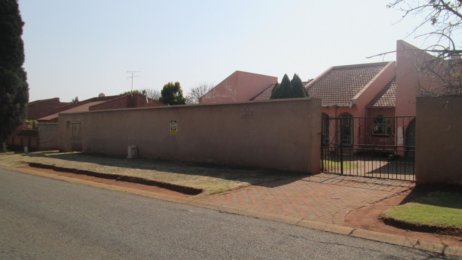 Front View of property in Eldorado Estate