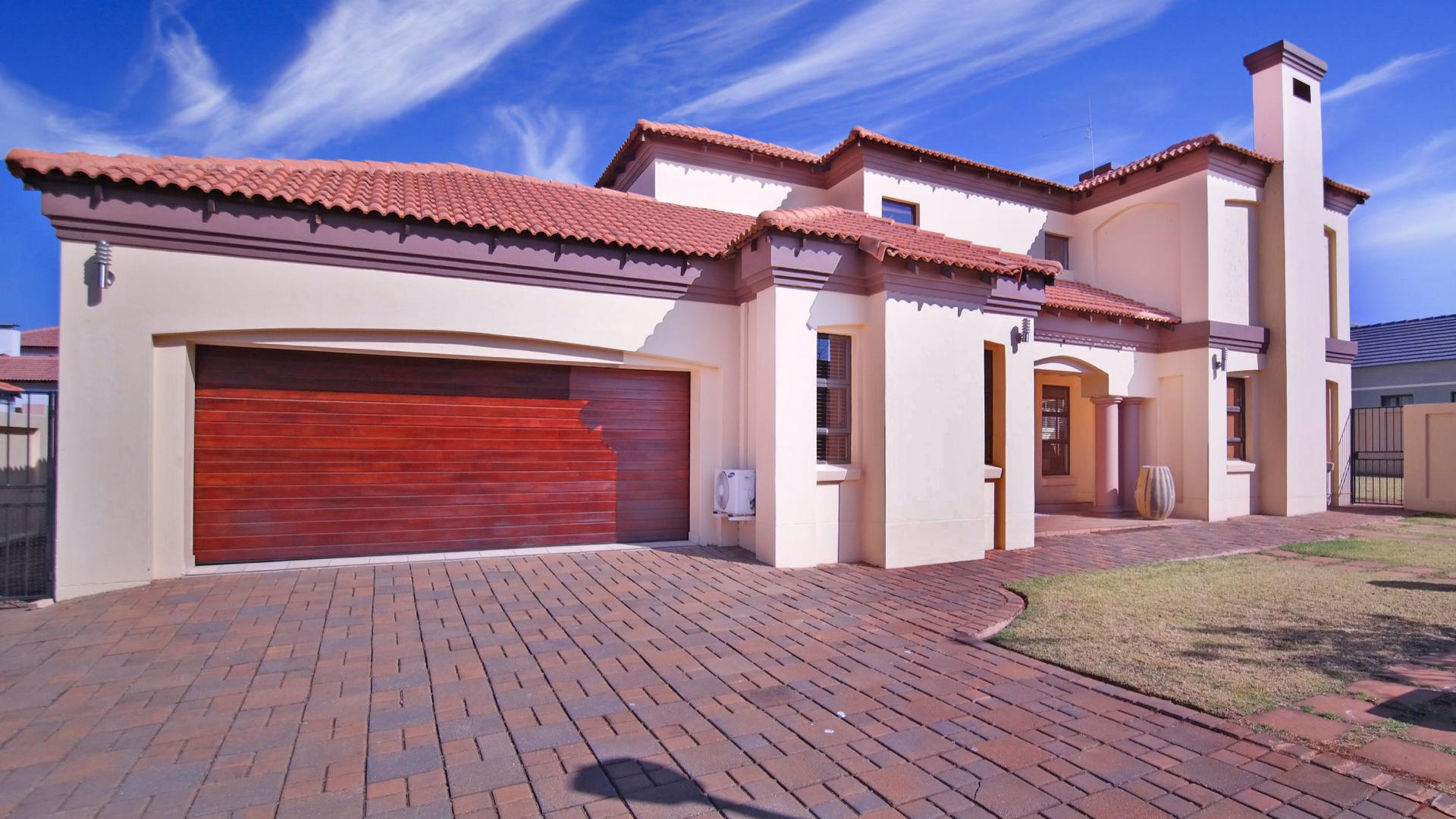 Front View of property in Irene Farm Villages