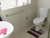 Main Bathroom - 4 square meters of property in Hagley