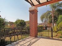 Patio - 12 square meters of property in Woodhill Golf Estate